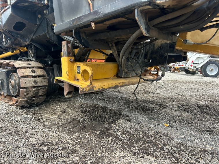 image for item FC2851 2005 Vermeer D18x22 Navigator HDD directional boring unit directional boring unit