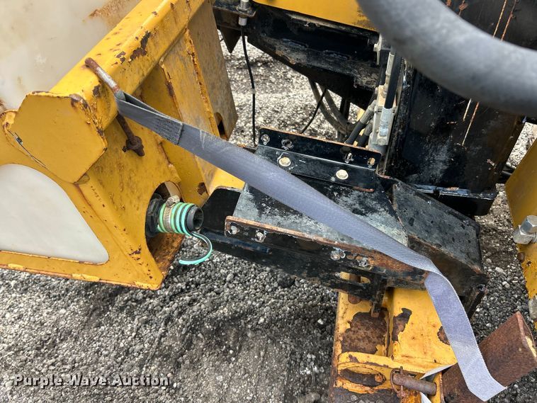 image for item FC2851 2005 Vermeer D18x22 Navigator HDD directional boring unit directional boring unit