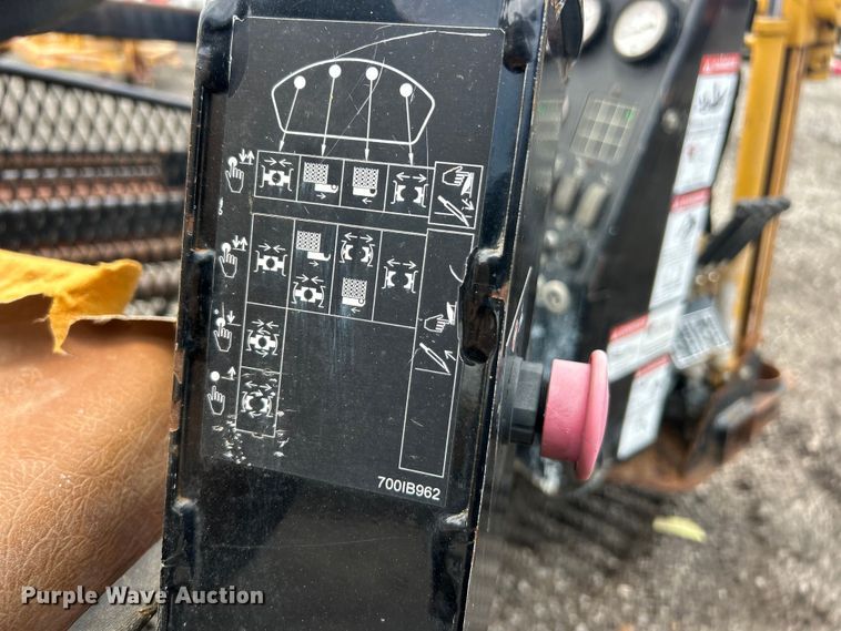 image for item FC2851 2005 Vermeer D18x22 Navigator HDD directional boring unit directional boring unit