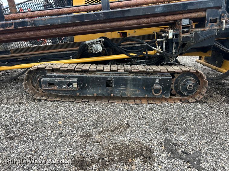 image for item FC2851 2005 Vermeer D18x22 Navigator HDD directional boring unit directional boring unit