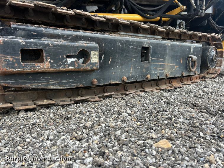 image for item FC2851 2005 Vermeer D18x22 Navigator HDD directional boring unit directional boring unit