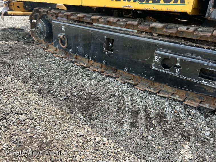 image for item FC2851 2005 Vermeer D18x22 Navigator HDD directional boring unit directional boring unit