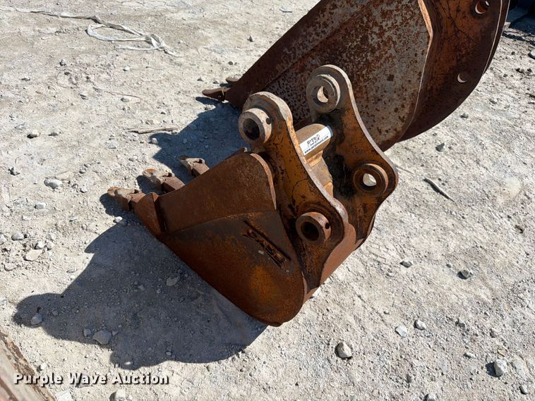 image for item FC3318 (4) excavator buckets