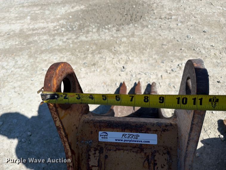 image for item FC3318 (4) excavator buckets