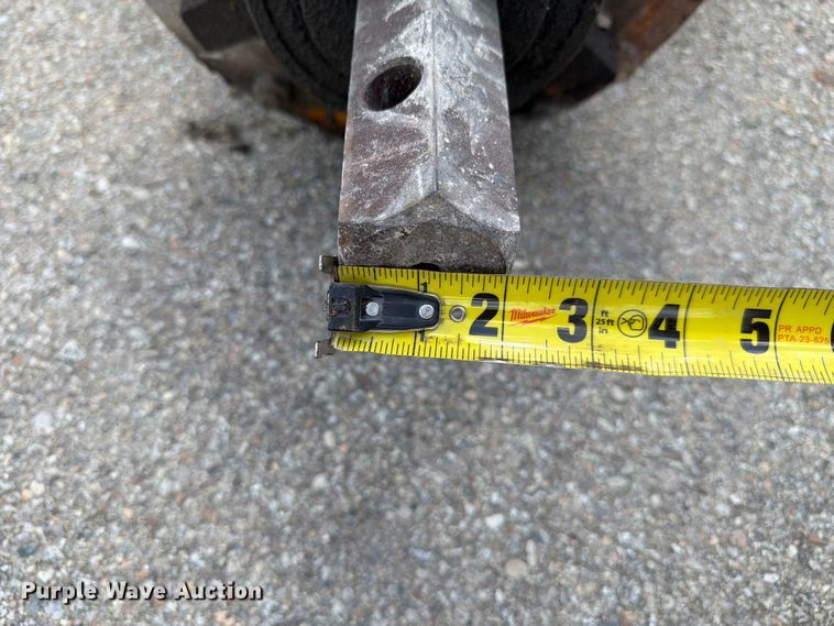 image for item FC3320 (2) hydraulic auger drivers