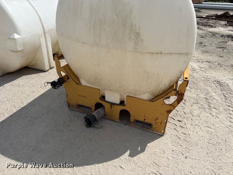 image for item FC3321 2000 Vermeer ST750A fluid supply and mixing system.