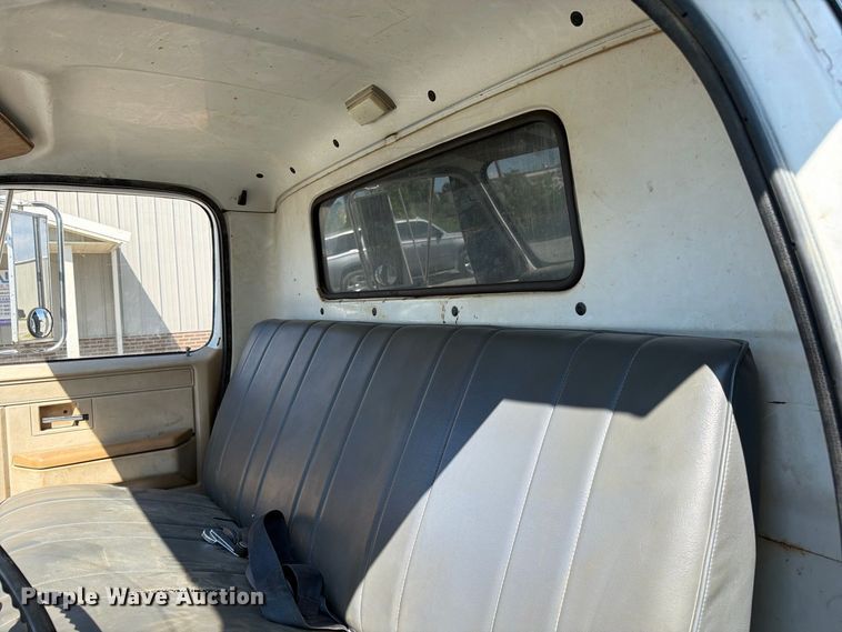 image for item FC3323 1987 GMC C6 dump truck