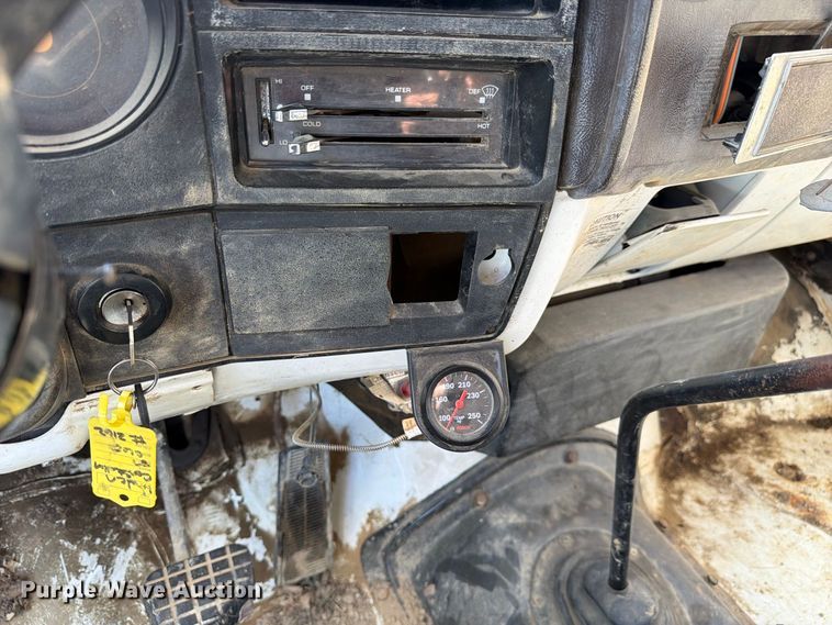 image for item FC3323 1987 GMC C6 dump truck