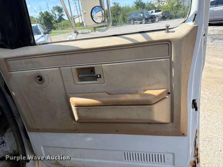 image for item FC3323 1987 GMC C6 dump truck
