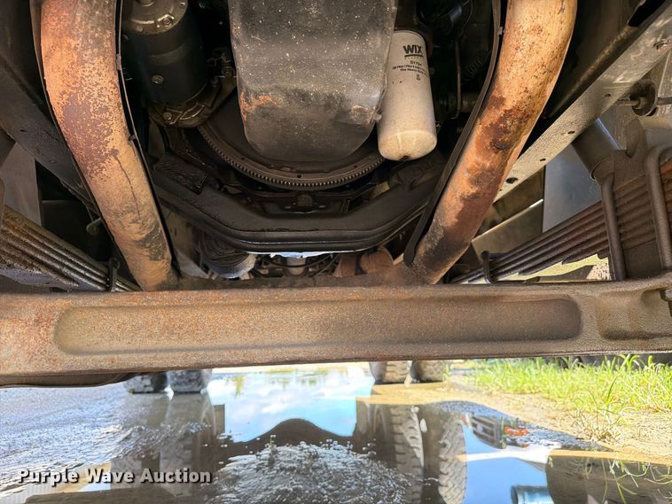 image for item FC3323 1987 GMC C6 dump truck