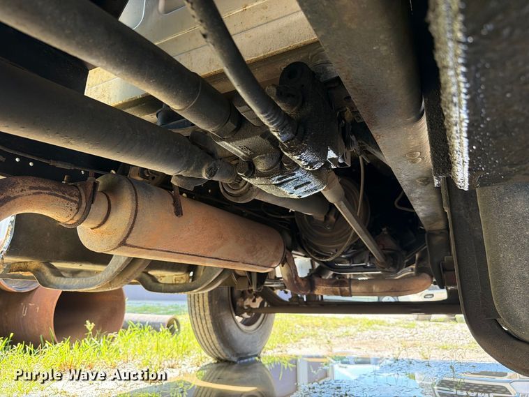 image for item FC3323 1987 GMC C6 dump truck