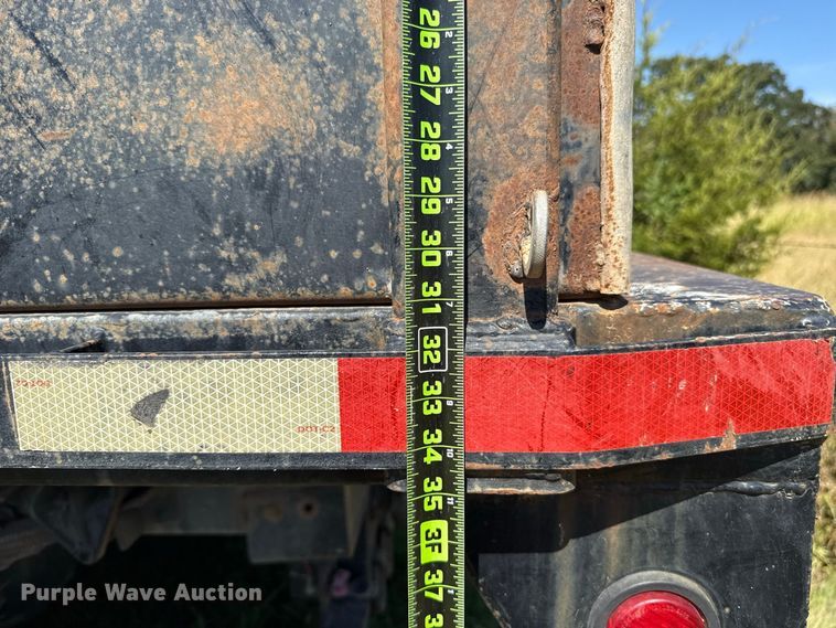 image for item FC4205 2011 International 7400 SBA 4X2 dump truck