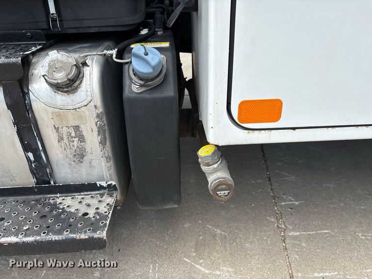 image for item FG0616 2011 Freightliner M2 Business Class utility / service truck