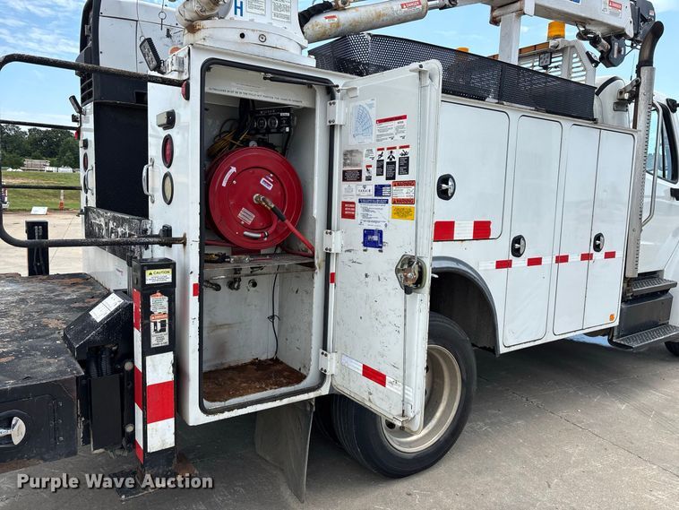 image for item FG0616 2011 Freightliner M2 Business Class utility / service truck
