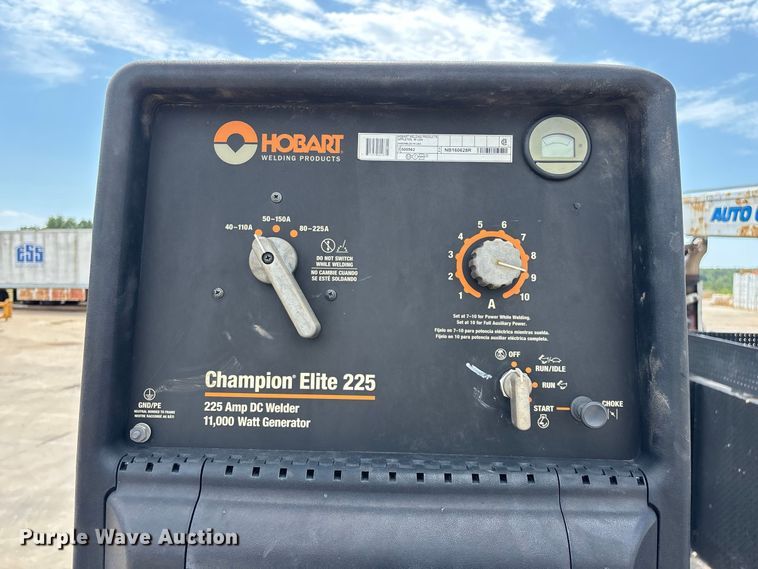 image for item FG0616 2011 Freightliner M2 Business Class utility / service truck