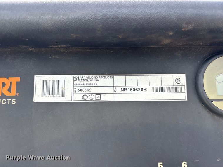 image for item FG0616 2011 Freightliner M2 Business Class utility / service truck