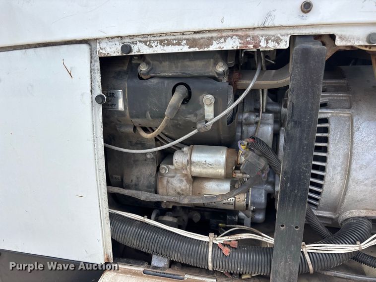 image for item FG0616 2011 Freightliner M2 Business Class utility / service truck