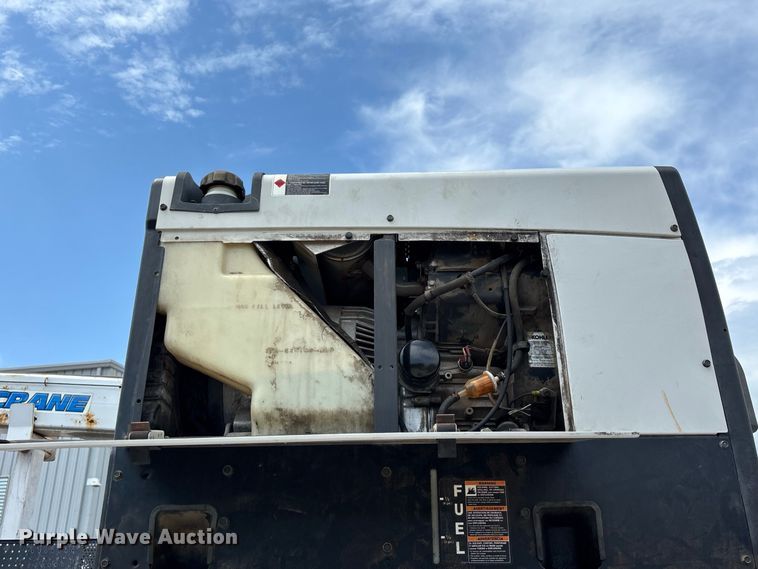 image for item FG0616 2011 Freightliner M2 Business Class utility / service truck