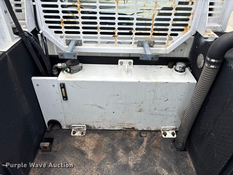 image for item FG0616 2011 Freightliner M2 Business Class utility / service truck