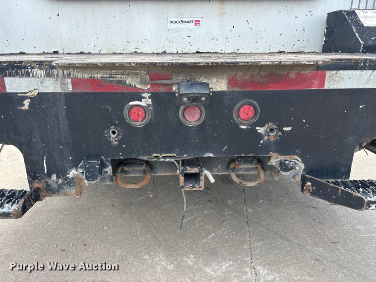 image for item FG0616 2011 Freightliner M2 Business Class utility / service truck