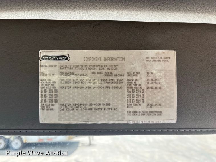 image for item FG0616 2011 Freightliner M2 Business Class utility / service truck