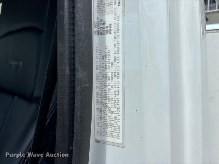 image for item FG0616 2011 Freightliner M2 Business Class utility / service truck
