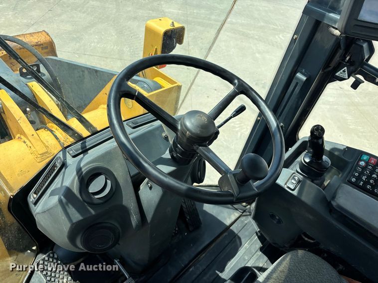 2013 John Deere 544K
