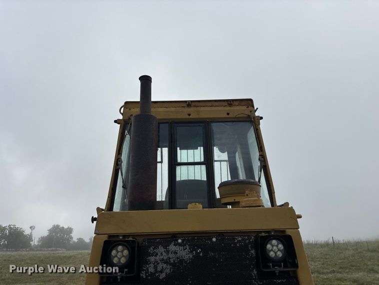 image for item FG0619 1981 Caterpillar 963LGP track loader