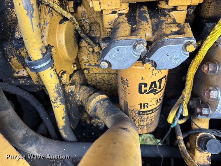 image for item FG0619 1981 Caterpillar 963LGP track loader