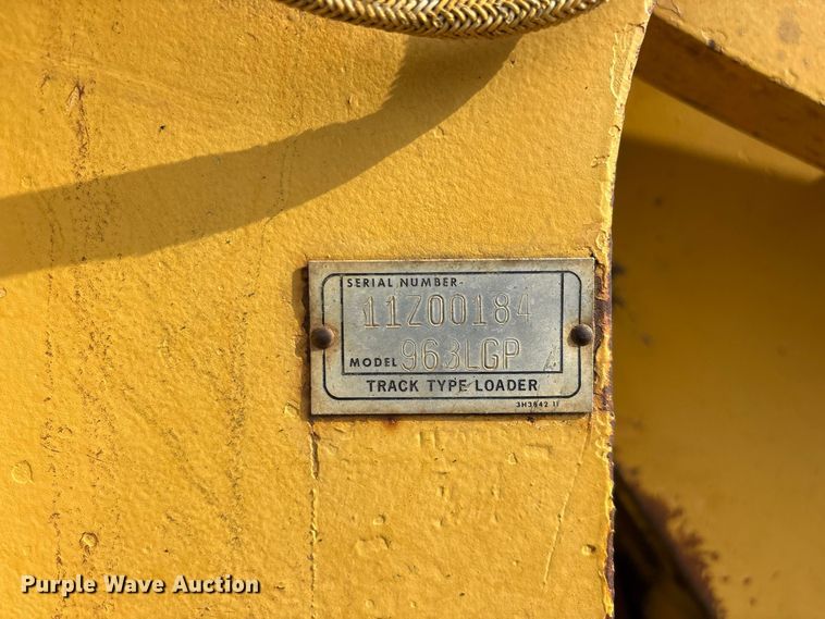 image for item FG0619 1981 Caterpillar 963LGP track loader