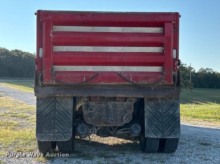 image for item FG0623 2009 Freightliner dump truck