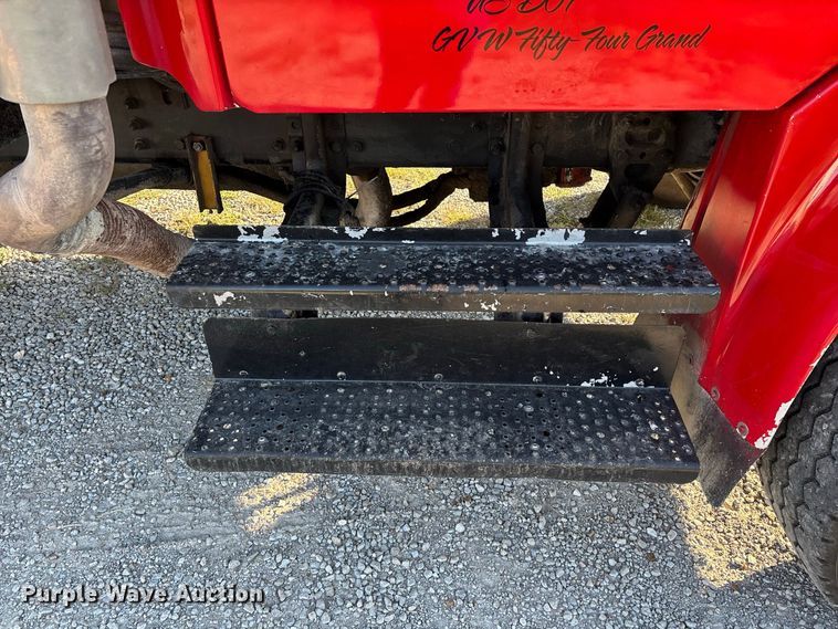 image for item FG0623 2009 Freightliner dump truck
