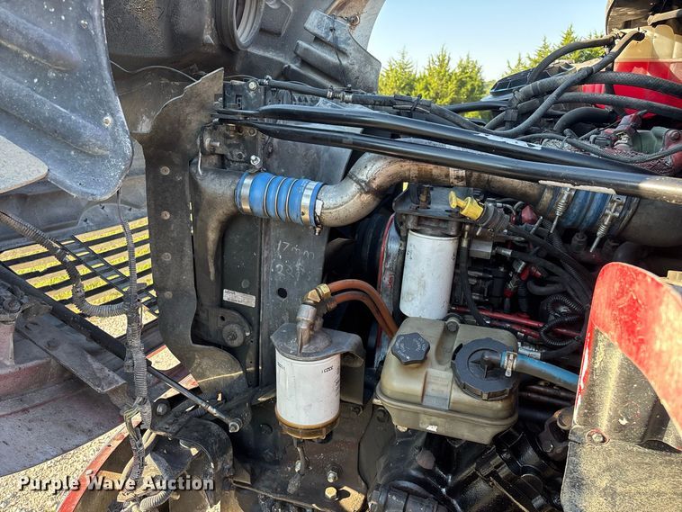 image for item FG0623 2009 Freightliner dump truck