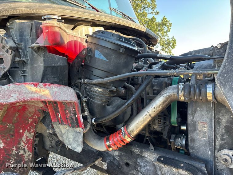 image for item FG0623 2009 Freightliner dump truck