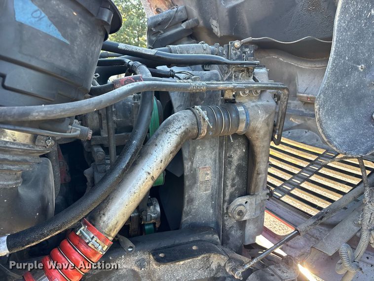 image for item FG0623 2009 Freightliner dump truck