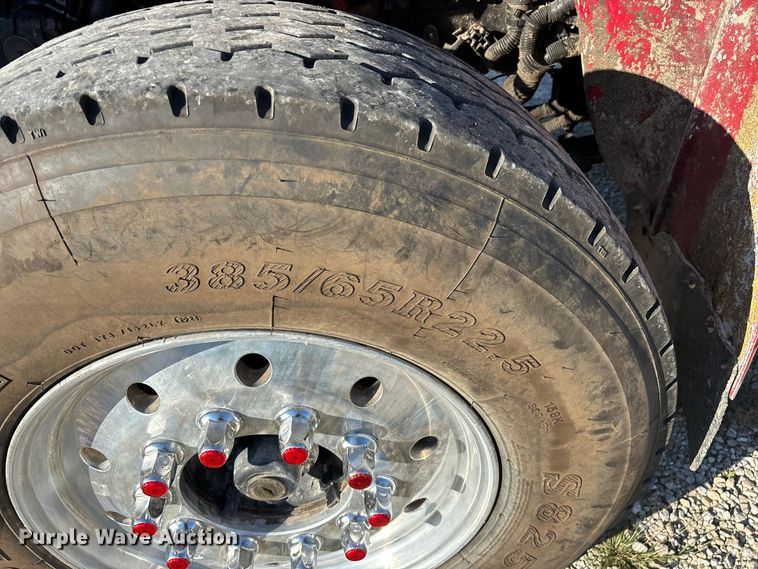 image for item FG0623 2009 Freightliner dump truck
