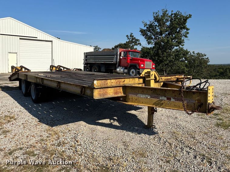image for item FG0624 2000 Shop built equipment trailer