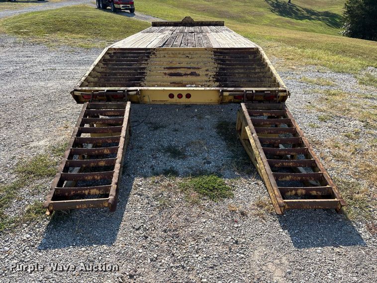 image for item FG0624 2000 Shop built equipment trailer