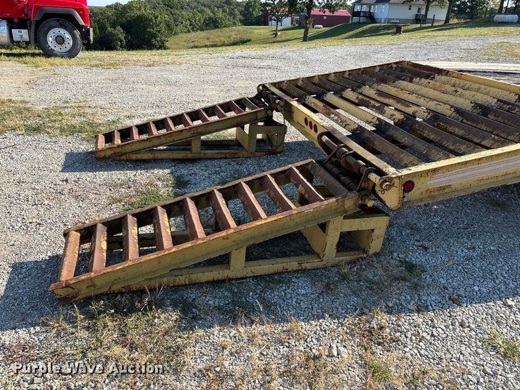 image for item FG0624 2000 Shop built equipment trailer