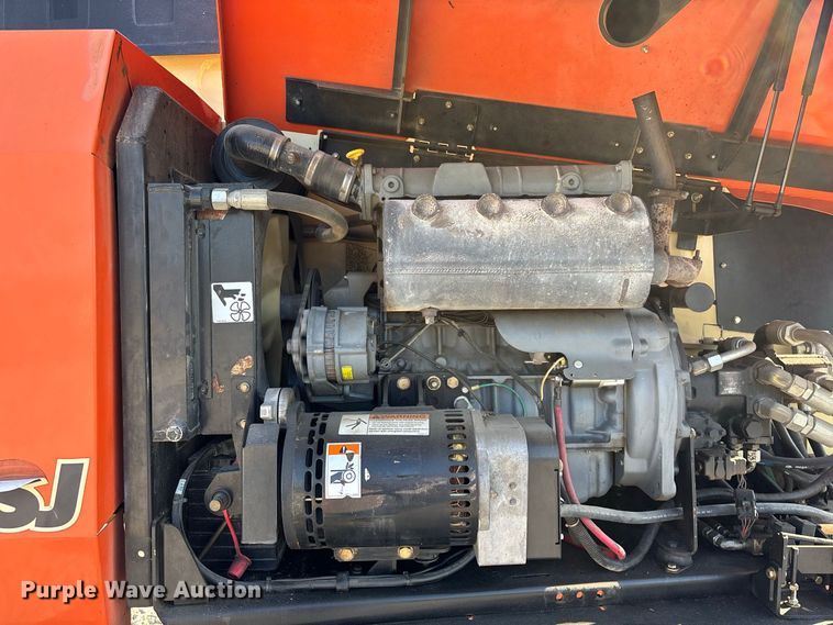 image for item FG0627 2006 JLG 660SJ boom lift