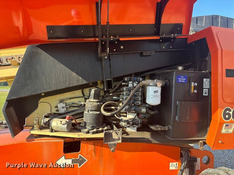 image for item FG0627 2006 JLG 660SJ boom lift