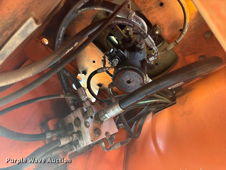 image for item FG0627 2006 JLG 660SJ boom lift