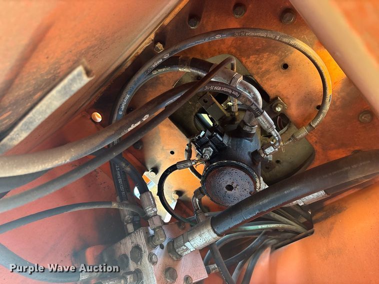 image for item FG0627 2006 JLG 660SJ boom lift