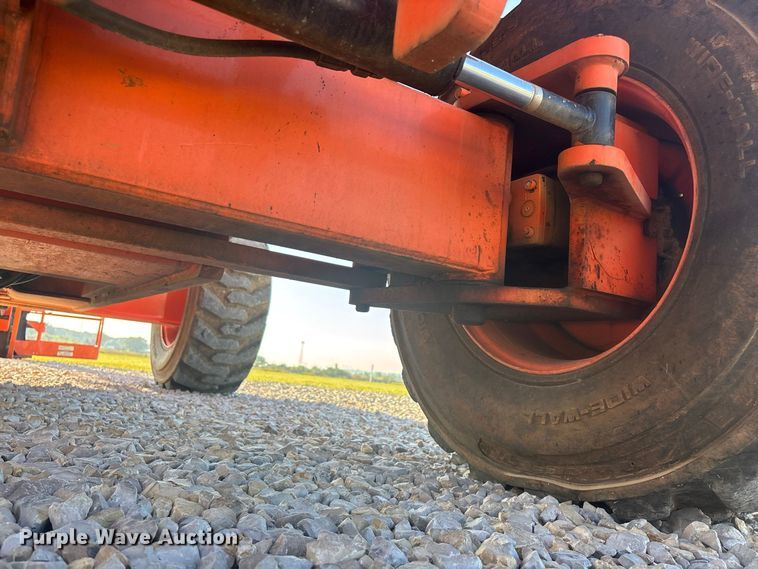 image for item FG0627 2006 JLG 660SJ boom lift