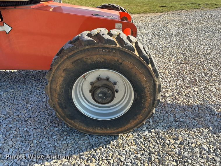 image for item FG0627 2006 JLG 660SJ boom lift