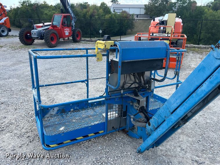 image for item FG0630 2015 Genie S-65 boom lift