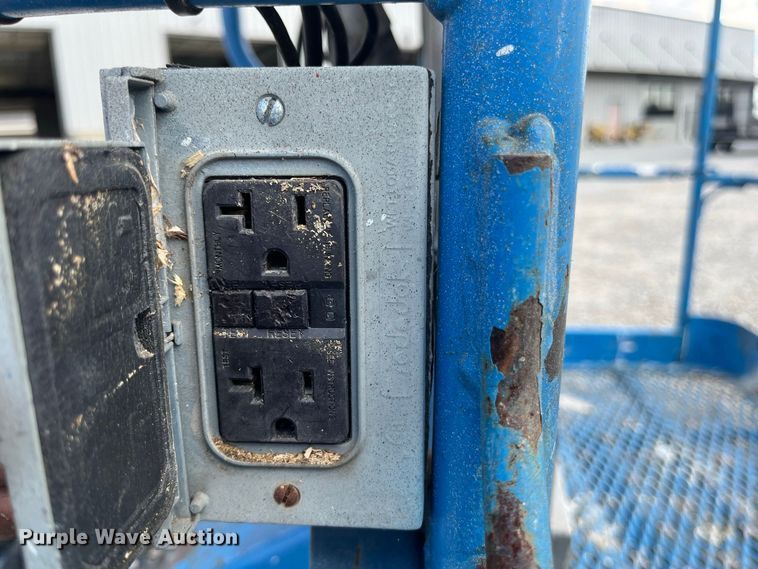 image for item FG0630 2015 Genie S-65 boom lift
