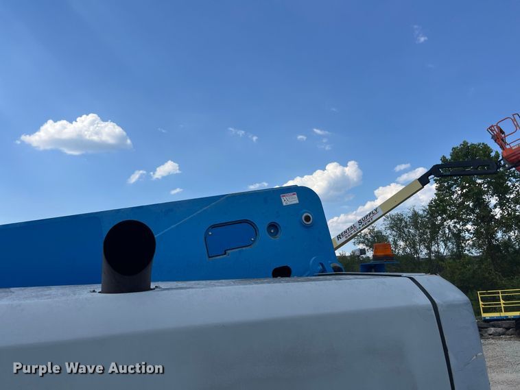 image for item FG0630 2015 Genie S-65 boom lift