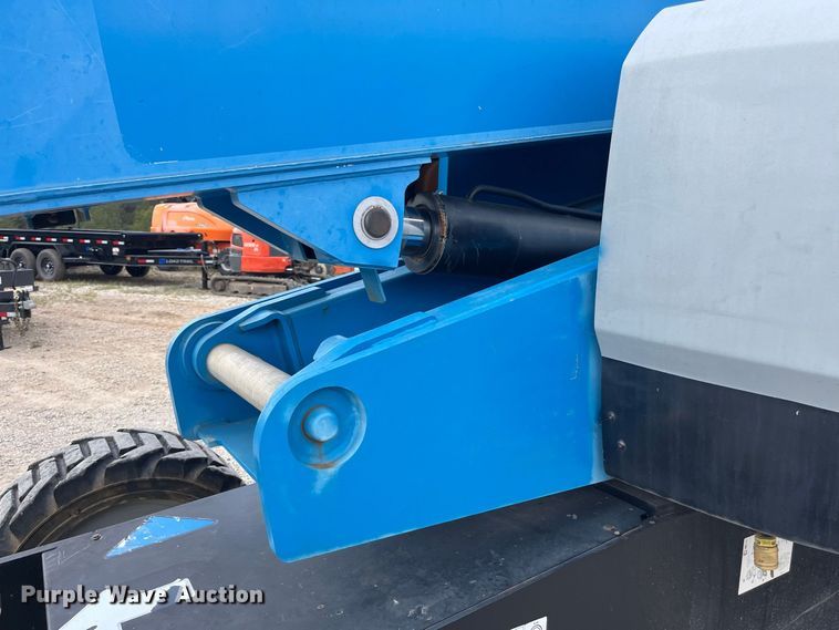 image for item FG0630 2015 Genie S-65 boom lift