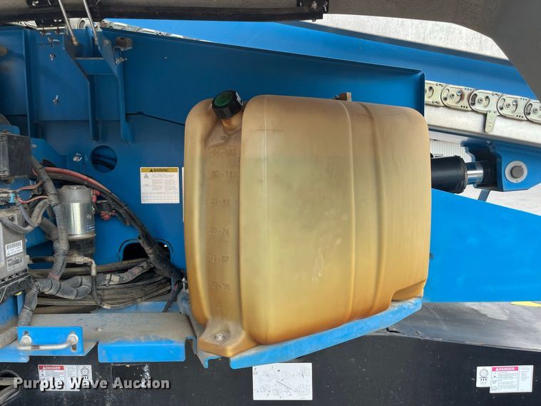 image for item FG0630 2015 Genie S-65 boom lift